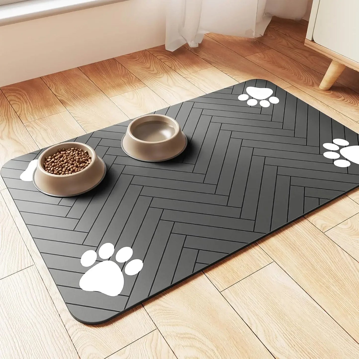 Tapis absorbant pour croquettes